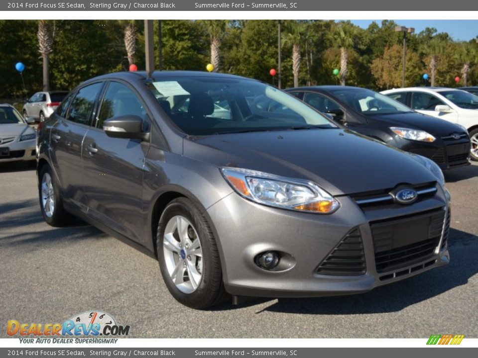 2014 Ford Focus SE Sedan Sterling Gray / Charcoal Black Photo #1