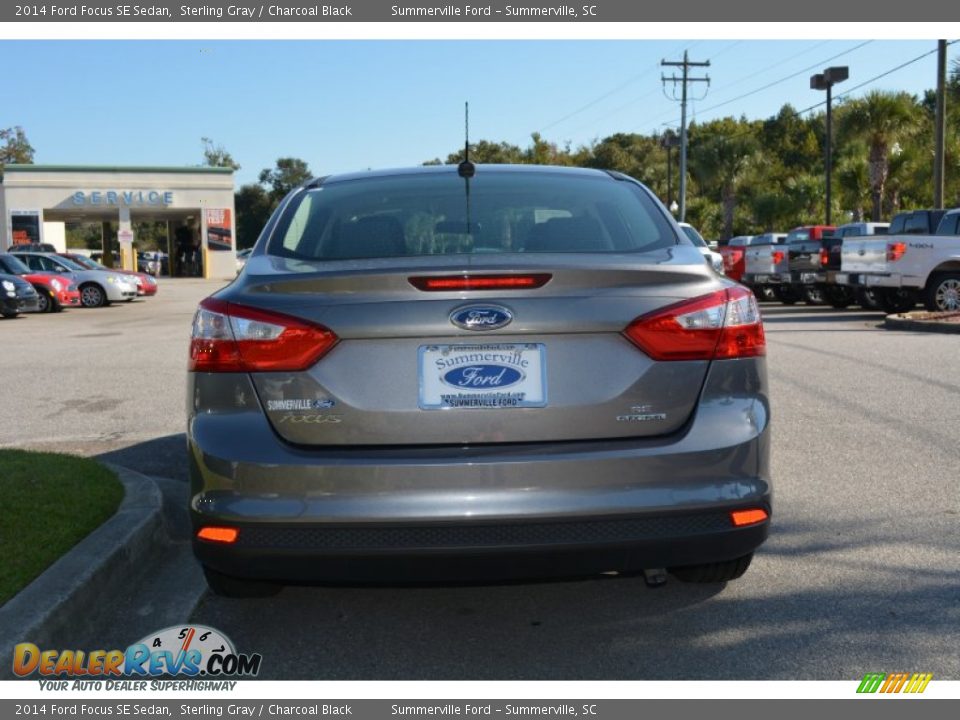 2014 Ford Focus SE Sedan Sterling Gray / Charcoal Black Photo #4