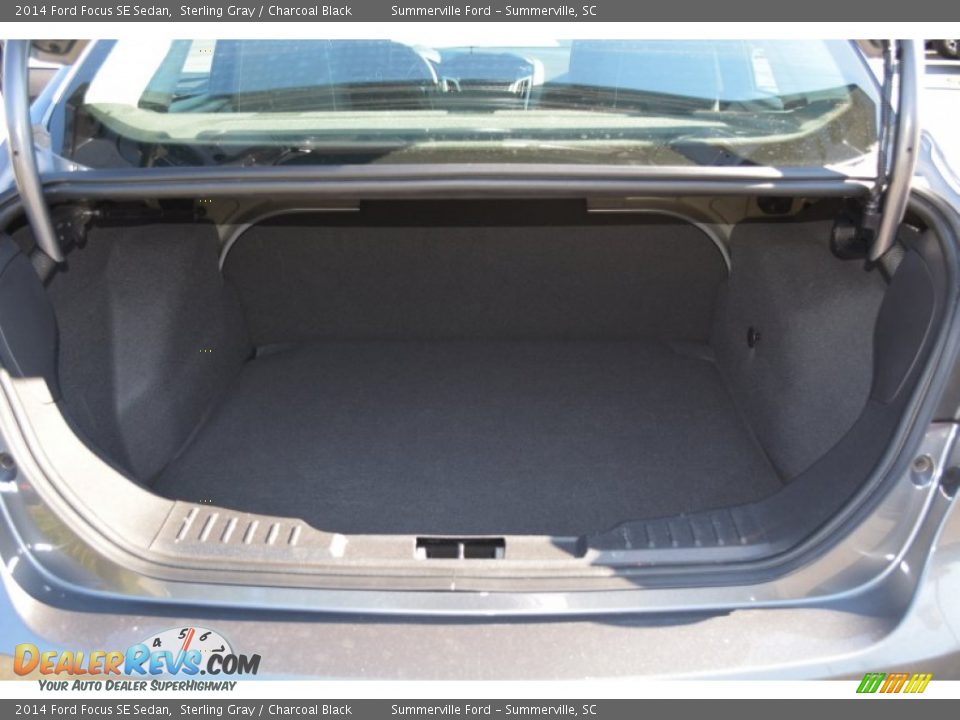 2014 Ford Focus SE Sedan Sterling Gray / Charcoal Black Photo #20