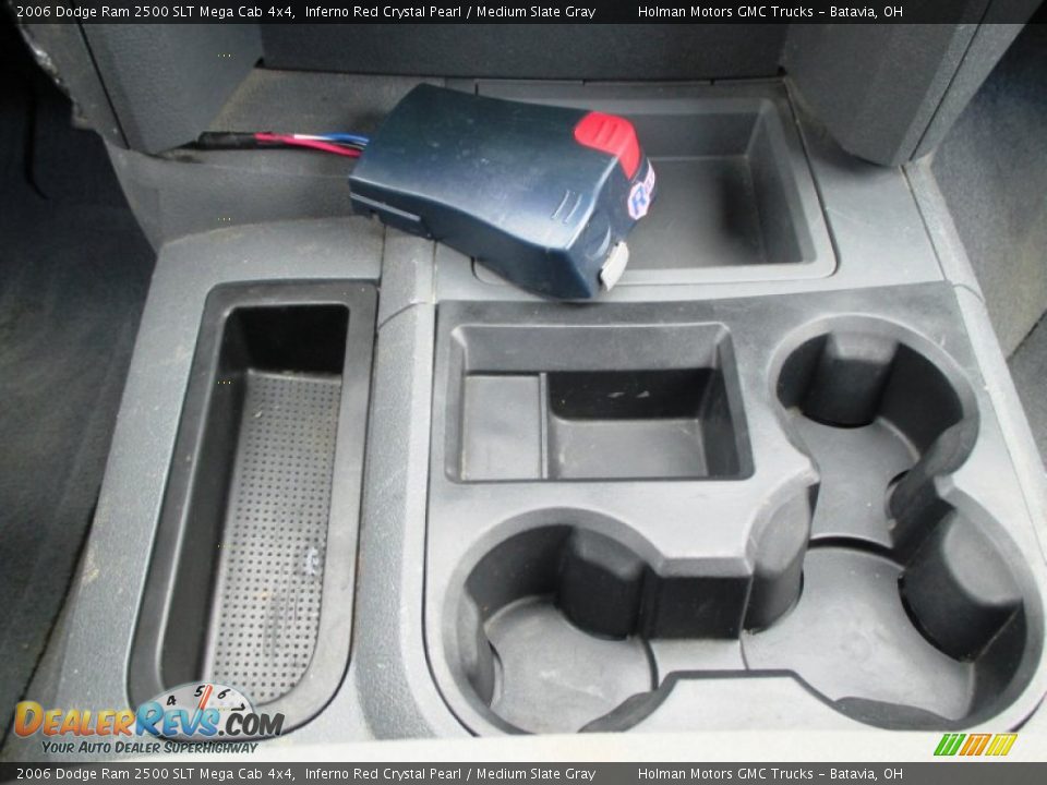 2006 Dodge Ram 2500 SLT Mega Cab 4x4 Inferno Red Crystal Pearl / Medium Slate Gray Photo #11