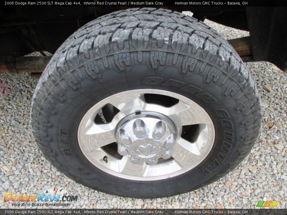 2006 Dodge Ram 2500 SLT Mega Cab 4x4 Inferno Red Crystal Pearl / Medium Slate Gray Photo #21