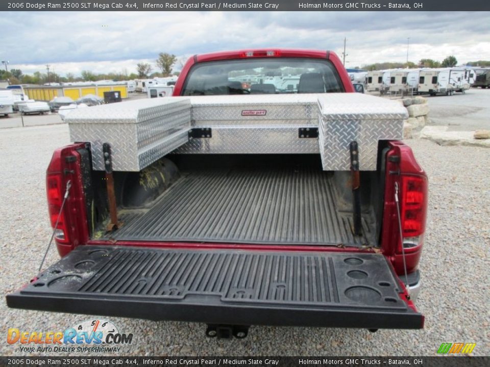 2006 Dodge Ram 2500 SLT Mega Cab 4x4 Inferno Red Crystal Pearl / Medium Slate Gray Photo #23