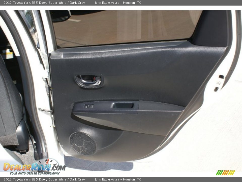 2012 Toyota Yaris SE 5 Door Super White / Dark Gray Photo #19