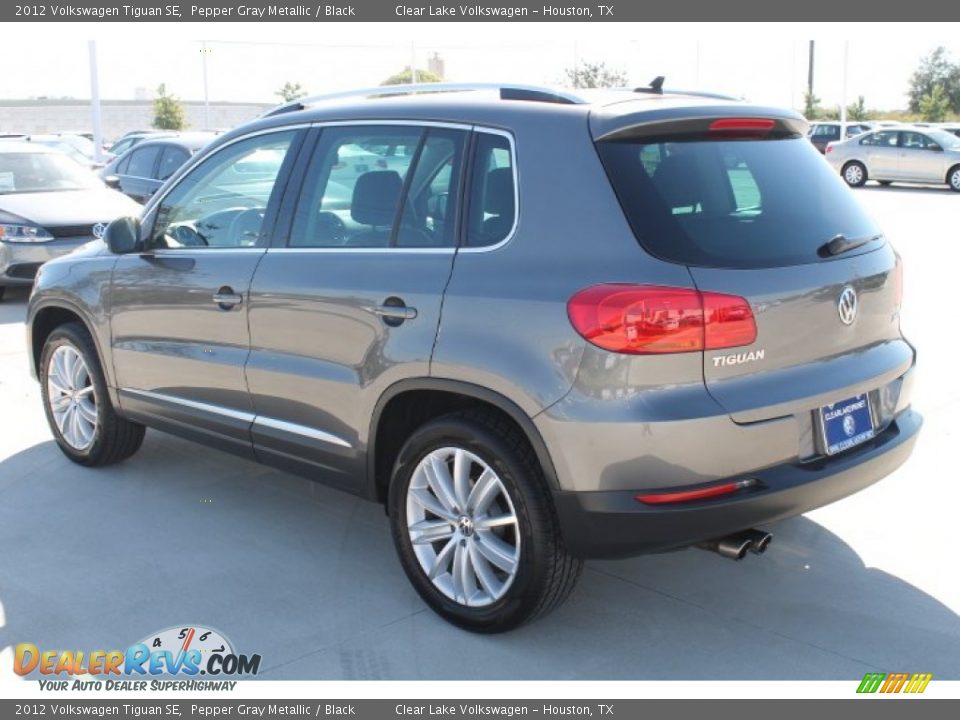2012 Volkswagen Tiguan SE Pepper Gray Metallic / Black Photo #6