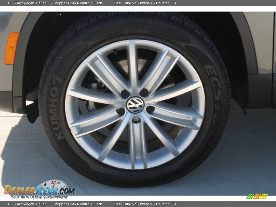 2012 Volkswagen Tiguan SE Pepper Gray Metallic / Black Photo #13