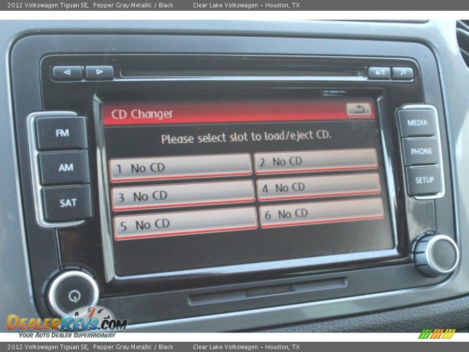 2012 Volkswagen Tiguan SE Pepper Gray Metallic / Black Photo #22