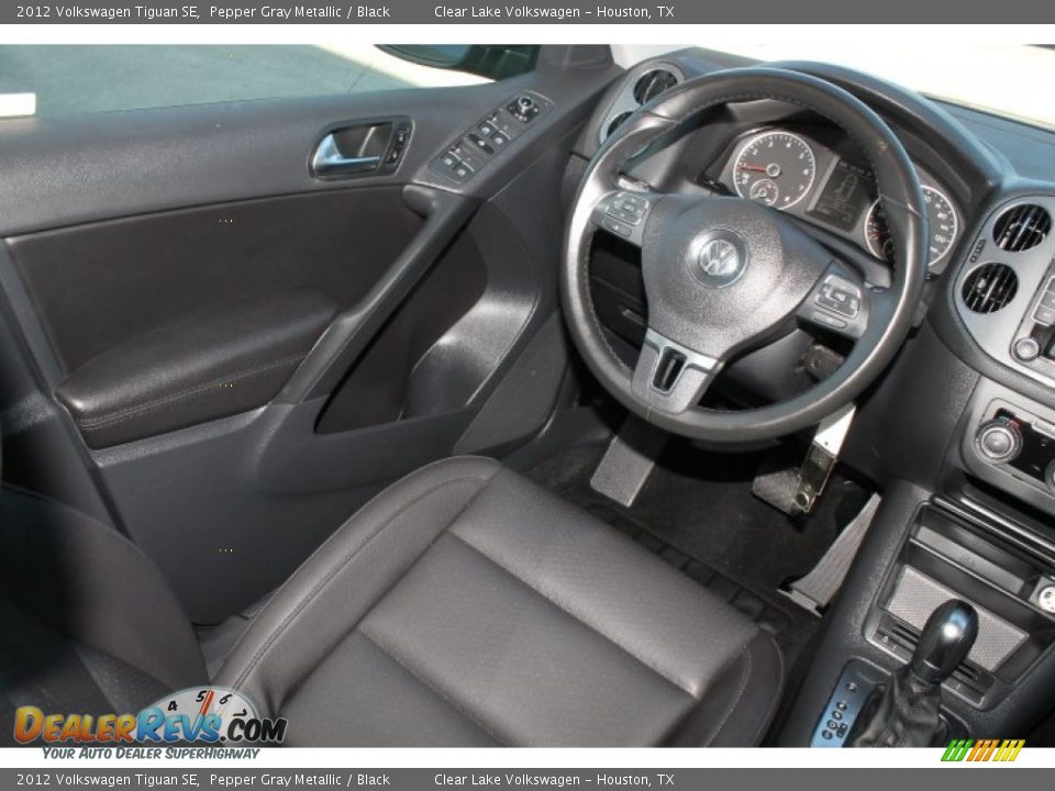 2012 Volkswagen Tiguan SE Pepper Gray Metallic / Black Photo #29