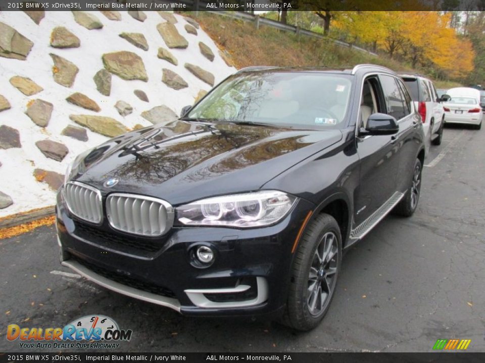 Front 3/4 View of 2015 BMW X5 xDrive35i Photo #9