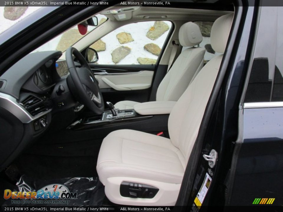 Front Seat of 2015 BMW X5 xDrive35i Photo #12