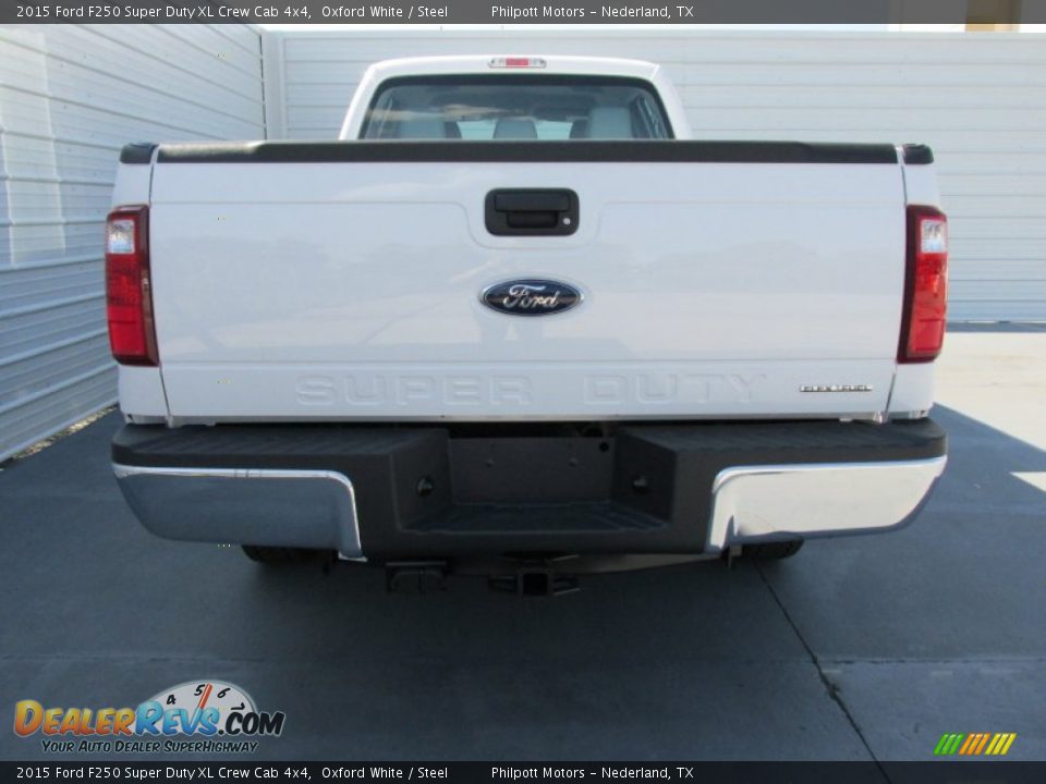 2015 Ford F250 Super Duty XL Crew Cab 4x4 Oxford White / Steel Photo #5