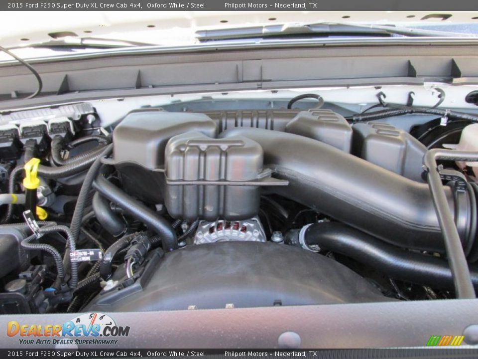 2015 Ford F250 Super Duty XL Crew Cab 4x4 Oxford White / Steel Photo #17
