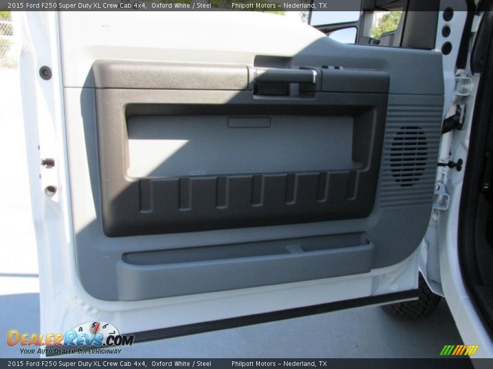 2015 Ford F250 Super Duty XL Crew Cab 4x4 Oxford White / Steel Photo #21
