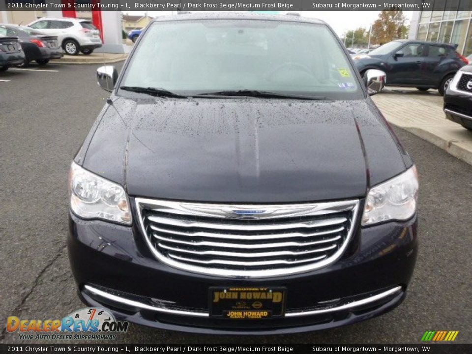 2011 Chrysler Town & Country Touring - L Blackberry Pearl / Dark Frost Beige/Medium Frost Beige Photo #10
