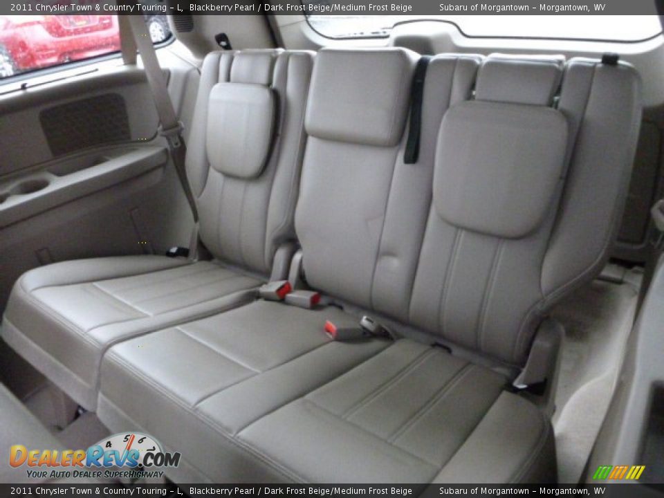2011 Chrysler Town & Country Touring - L Blackberry Pearl / Dark Frost Beige/Medium Frost Beige Photo #17