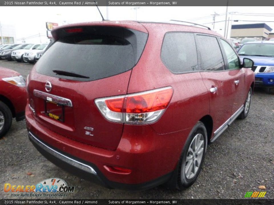 2015 Nissan Pathfinder SL 4x4 Cayenne Red / Almond Photo #3