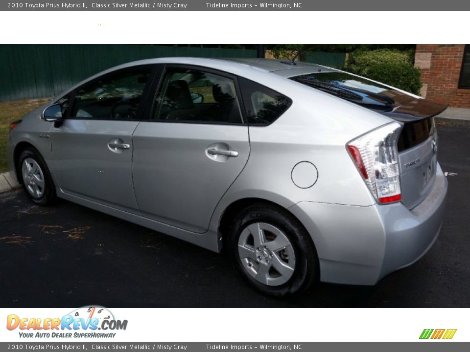 2010 Toyota Prius Hybrid II Classic Silver Metallic / Misty Gray Photo #25