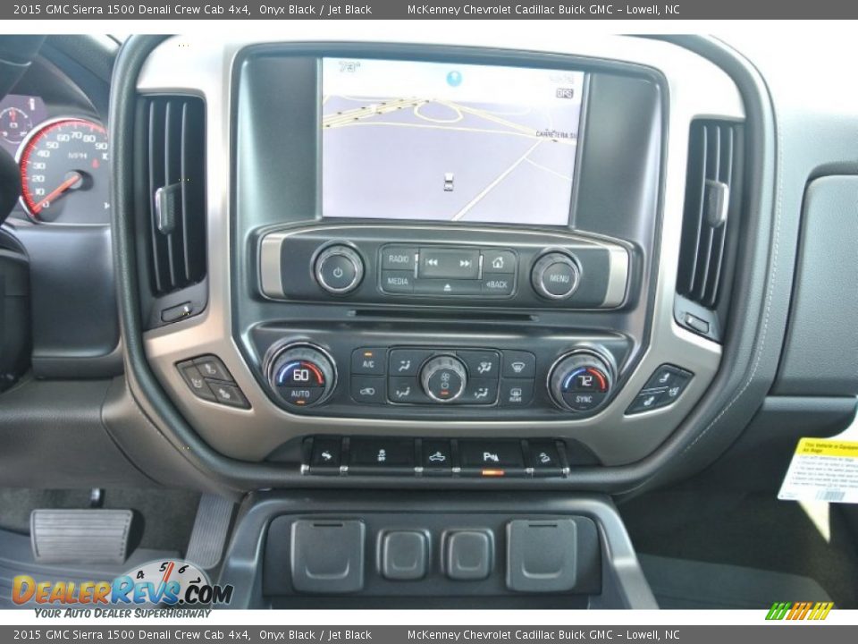 2015 GMC Sierra 1500 Denali Crew Cab 4x4 Onyx Black / Jet Black Photo #11