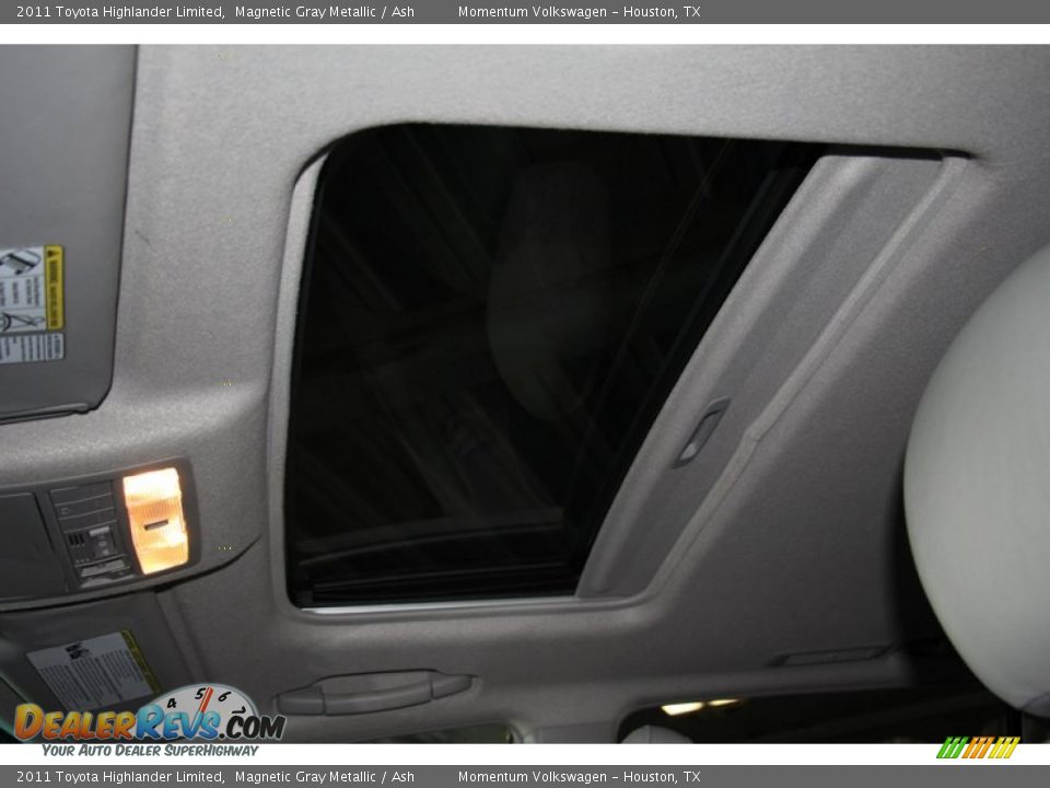 2011 Toyota Highlander Limited Magnetic Gray Metallic / Ash Photo #15