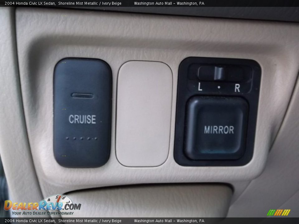 2004 Honda Civic LX Sedan Shoreline Mist Metallic / Ivory Beige Photo #15