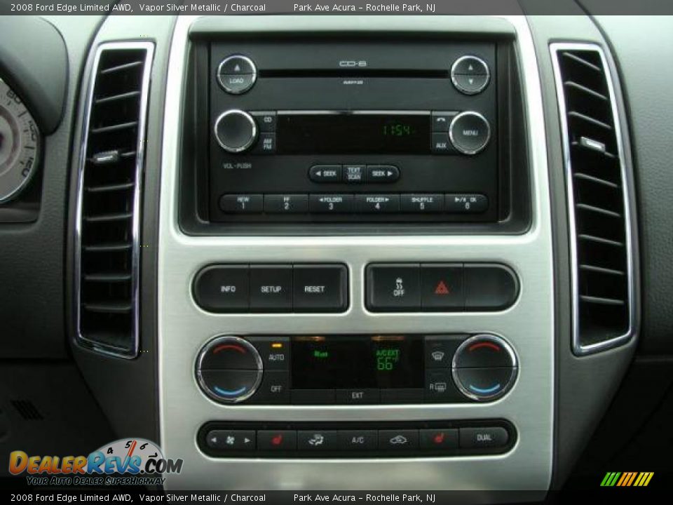 2008 Ford Edge Limited AWD Vapor Silver Metallic / Charcoal Photo #12