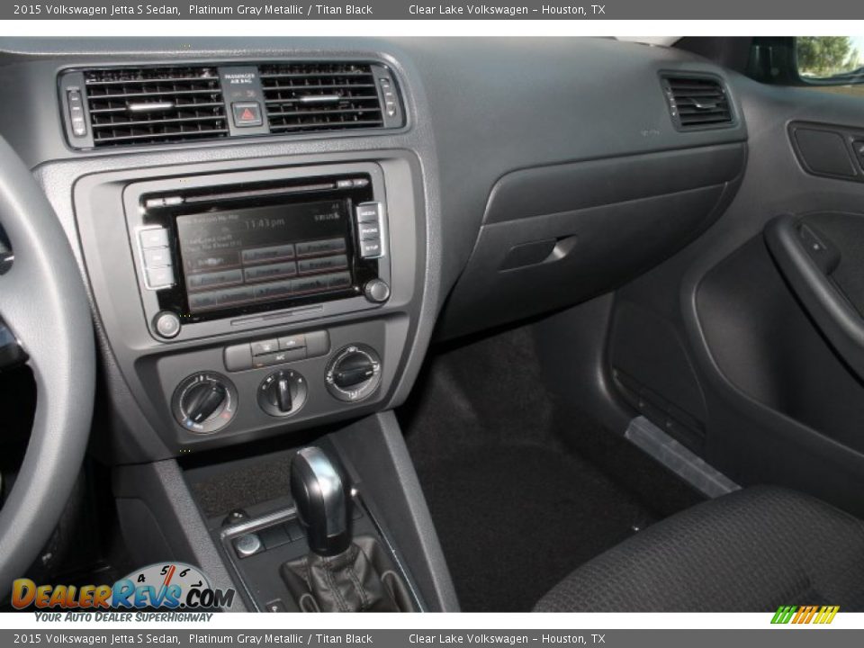 2015 Volkswagen Jetta S Sedan Platinum Gray Metallic / Titan Black Photo #15