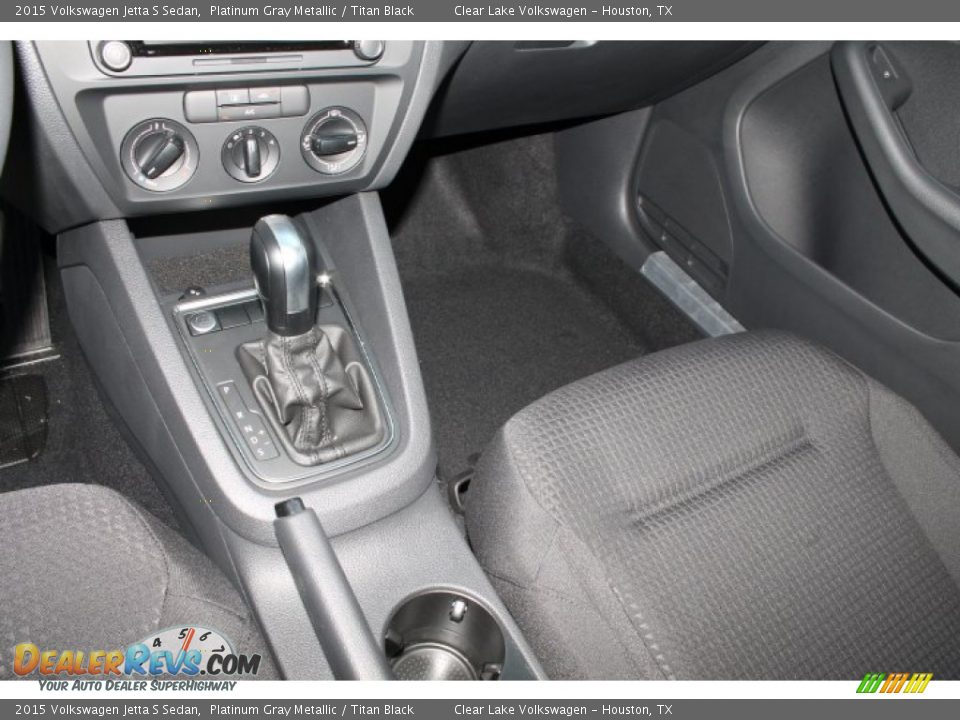 2015 Volkswagen Jetta S Sedan Platinum Gray Metallic / Titan Black Photo #16