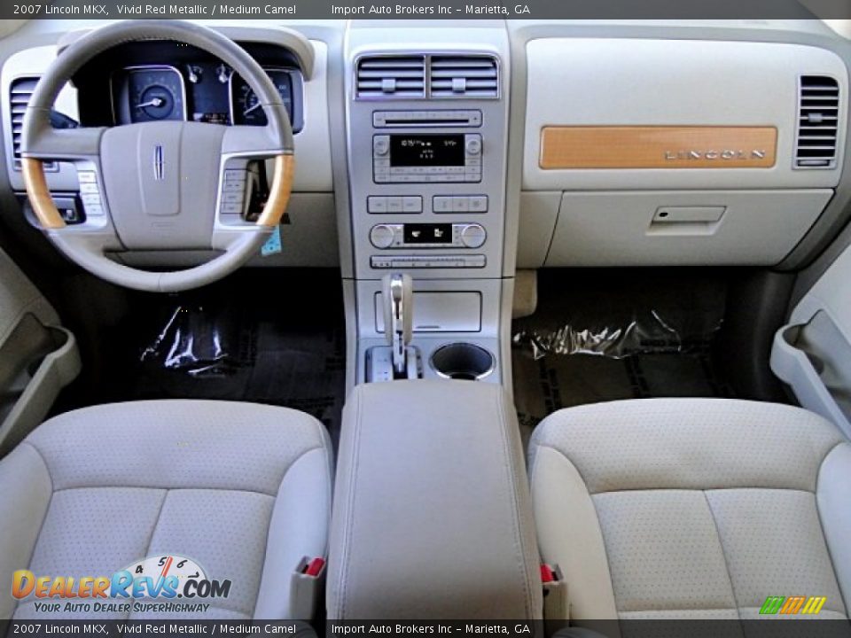 Dashboard of 2007 Lincoln MKX  Photo #8