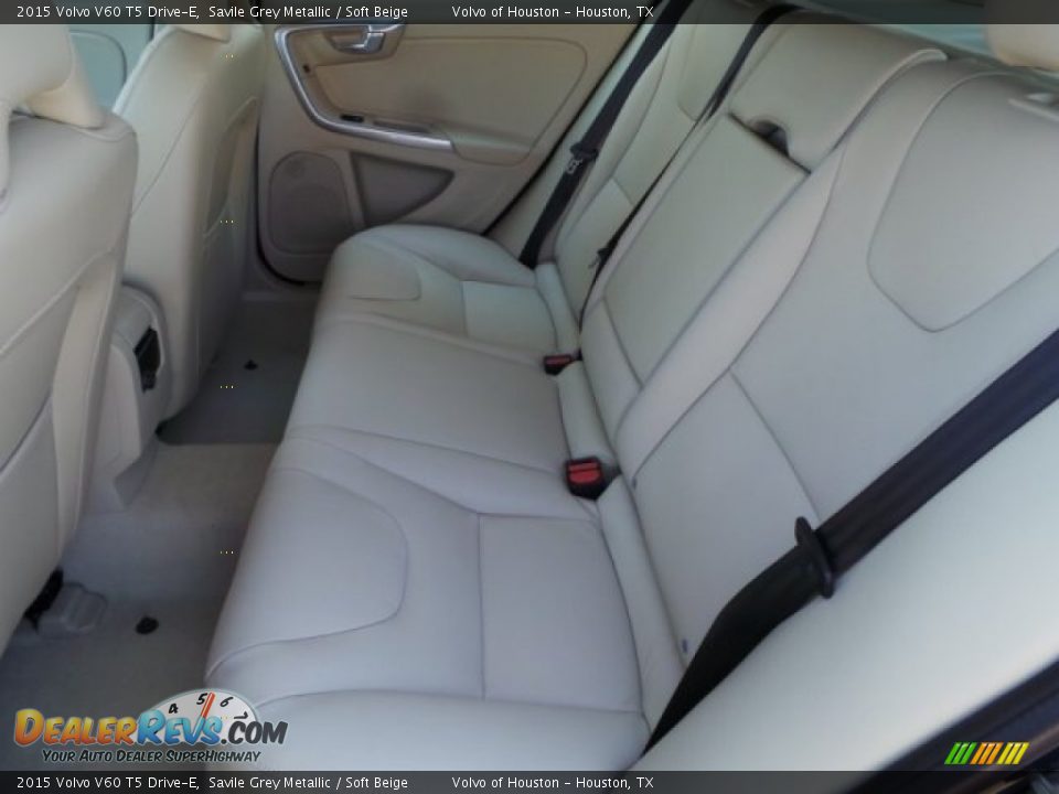 Rear Seat of 2015 Volvo V60 T5 Drive-E Photo #25