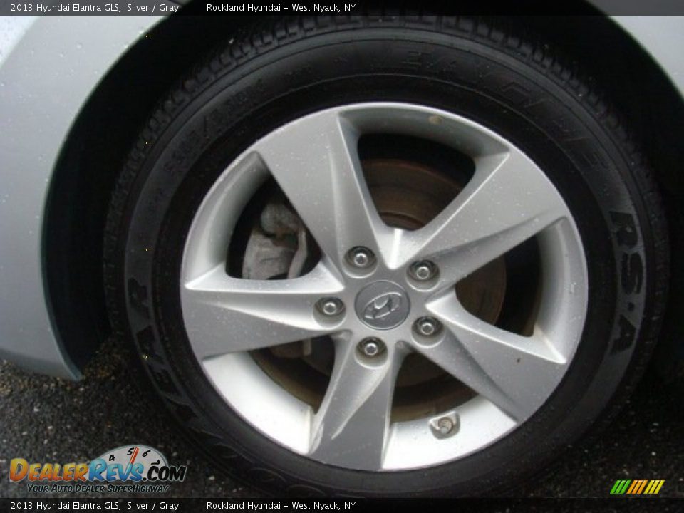 2013 Hyundai Elantra GLS Silver / Gray Photo #24