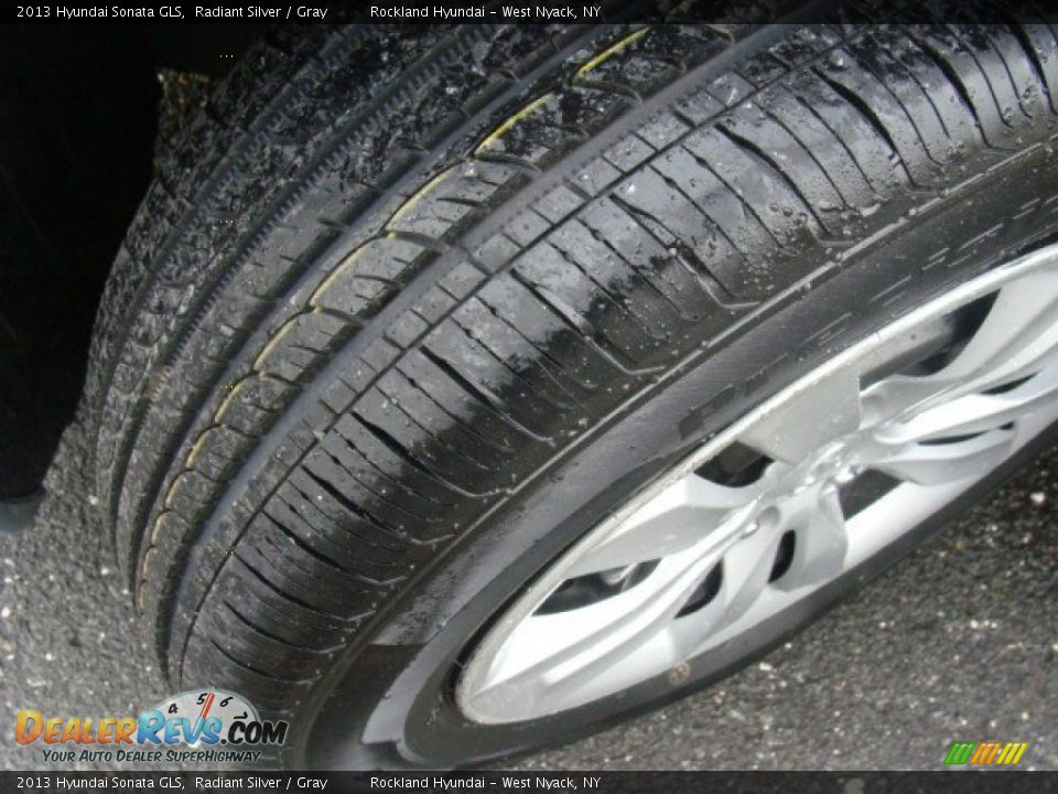 2013 Hyundai Sonata GLS Radiant Silver / Gray Photo #28
