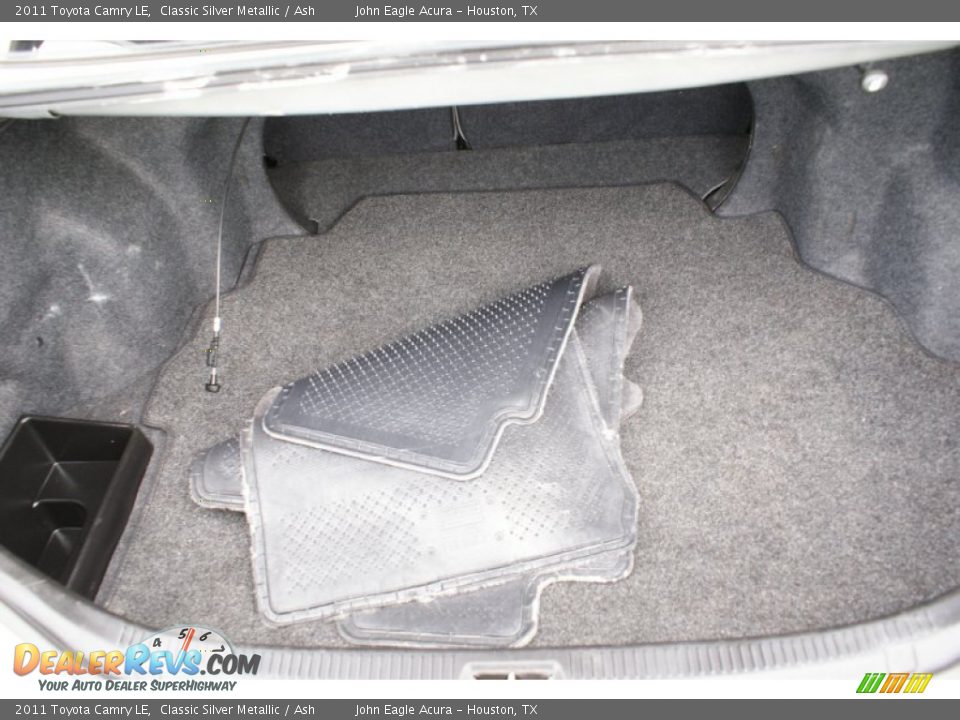 2011 Toyota Camry LE Classic Silver Metallic / Ash Photo #19