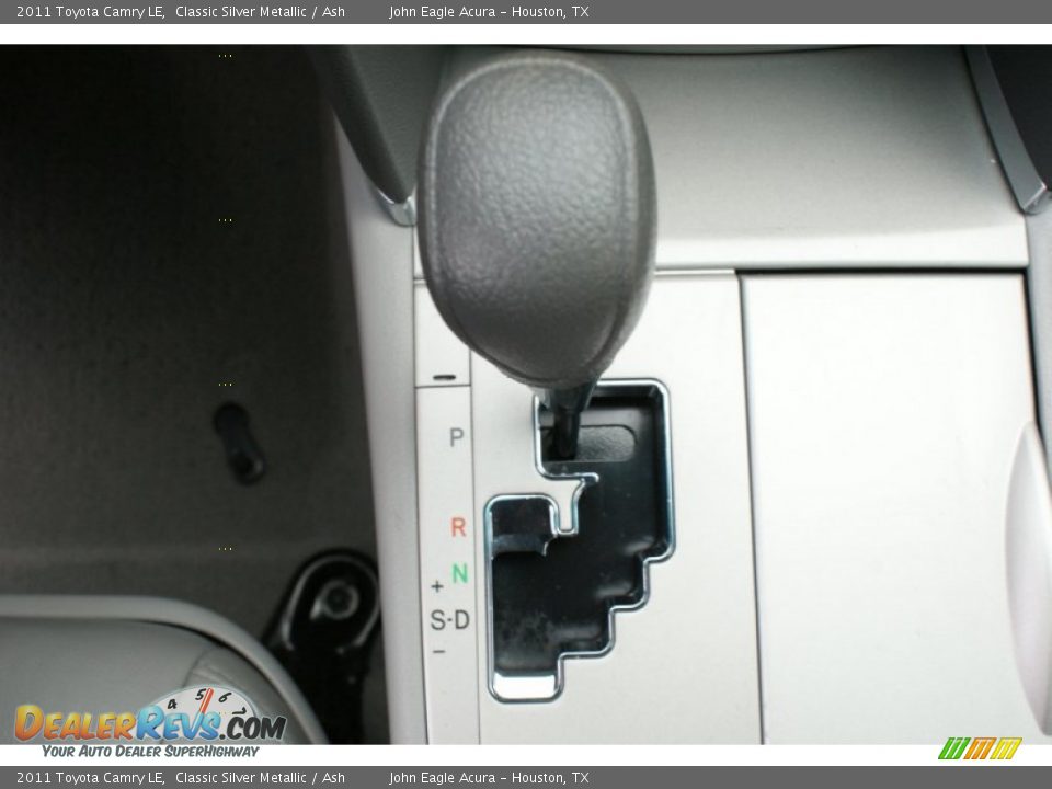 2011 Toyota Camry LE Classic Silver Metallic / Ash Photo #34