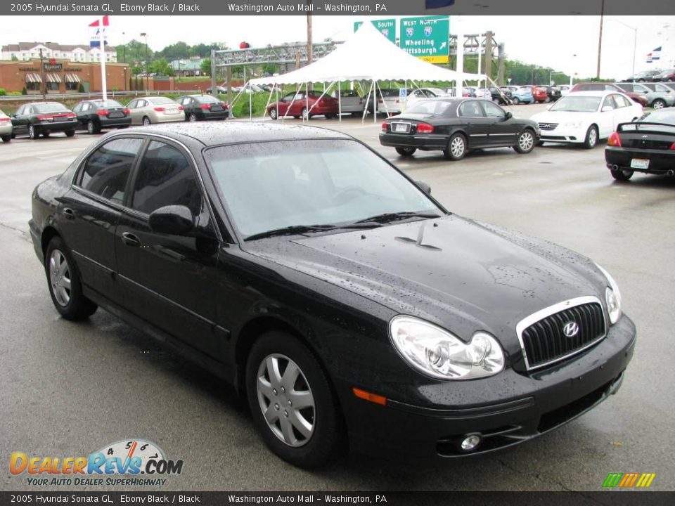 2005 Hyundai Sonata GL Ebony Black / Black Photo #9