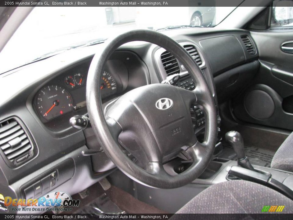 2005 Hyundai Sonata GL Ebony Black / Black Photo #13