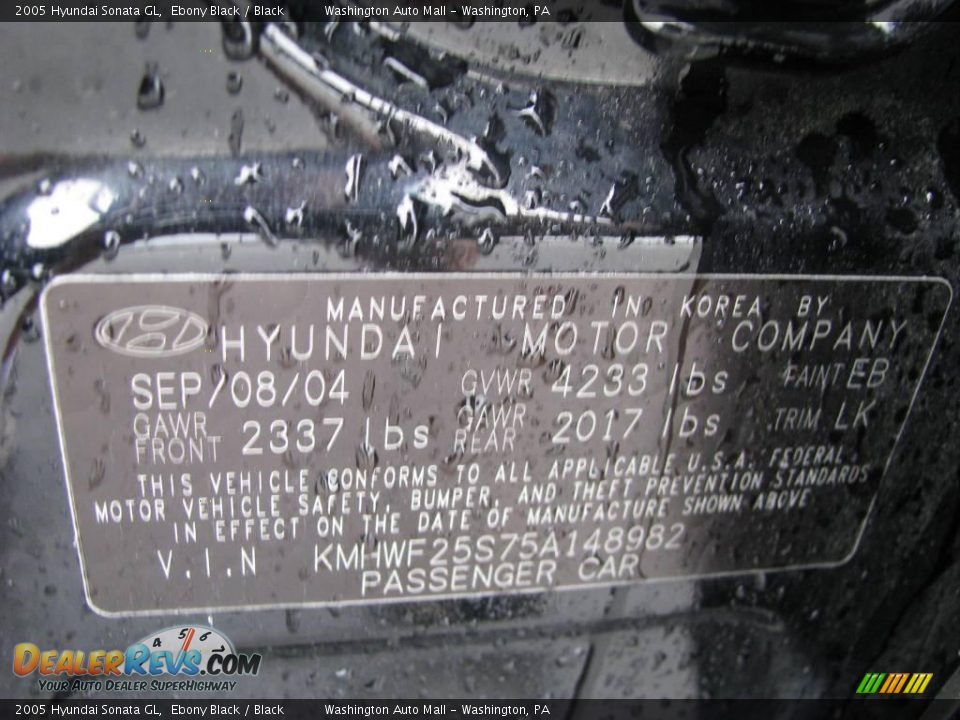 2005 Hyundai Sonata GL Ebony Black / Black Photo #19