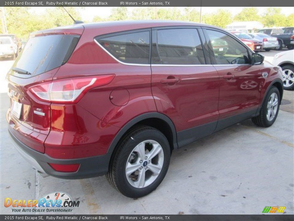 2015 Ford Escape SE Ruby Red Metallic / Charcoal Black Photo #8