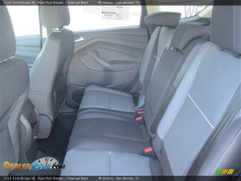 2015 Ford Escape SE Ruby Red Metallic / Charcoal Black Photo #17
