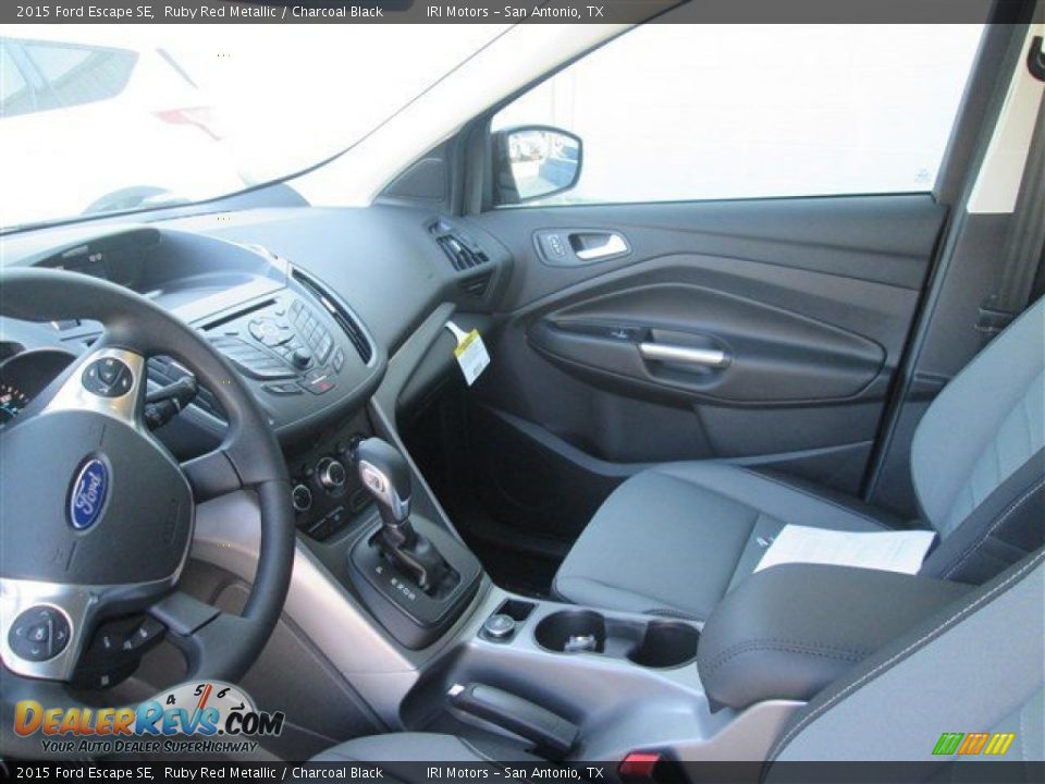 2015 Ford Escape SE Ruby Red Metallic / Charcoal Black Photo #20