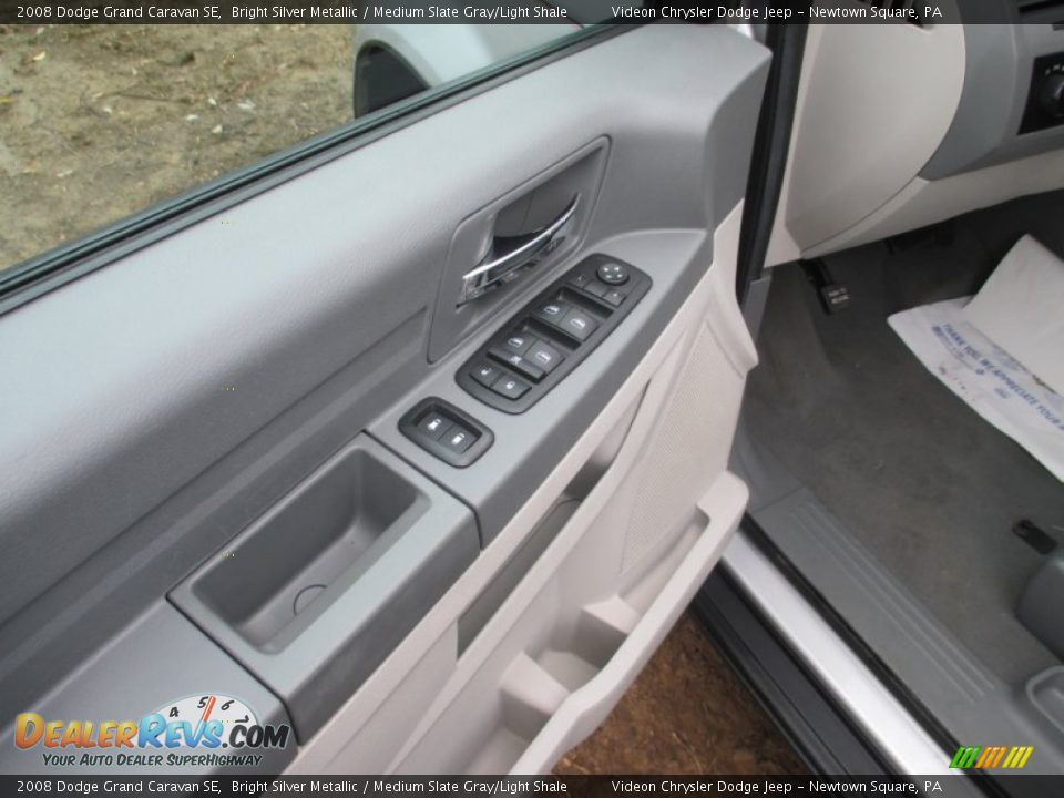 2008 Dodge Grand Caravan SE Bright Silver Metallic / Medium Slate Gray/Light Shale Photo #9