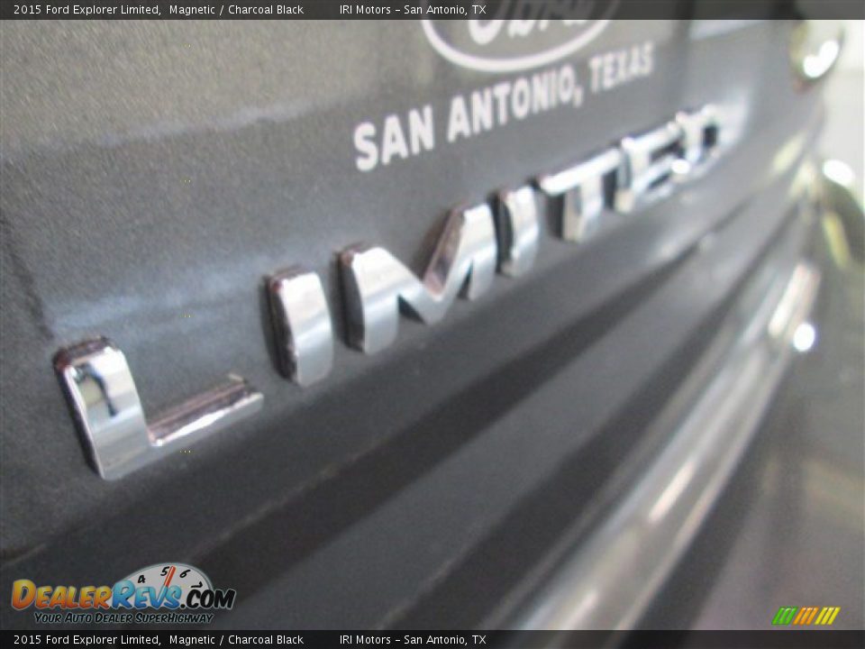 2015 Ford Explorer Limited Magnetic / Charcoal Black Photo #6