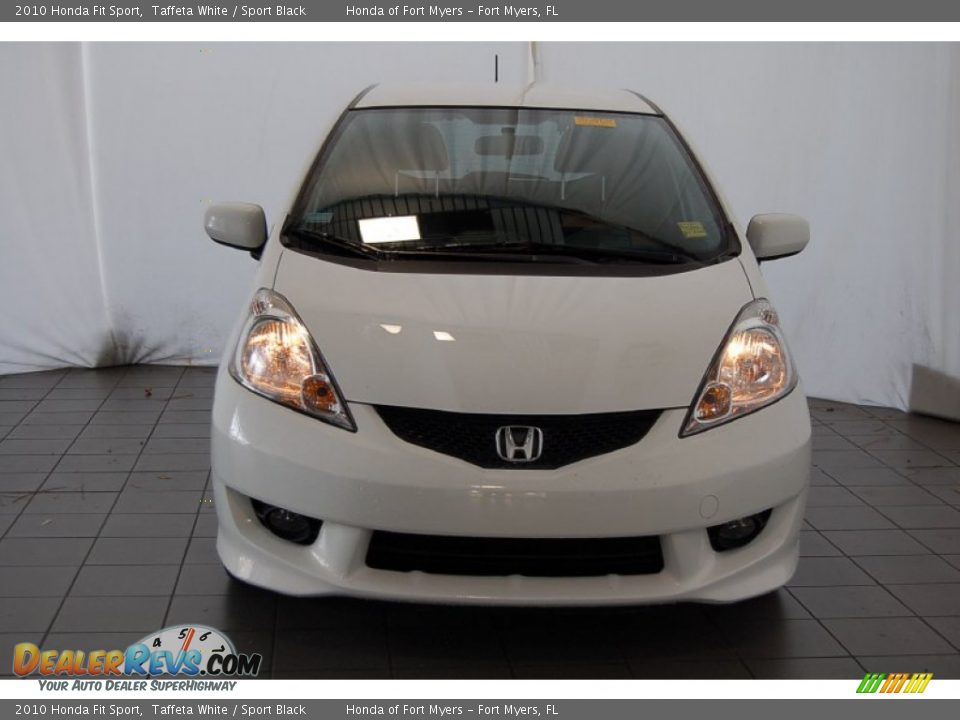 2010 Honda Fit Sport Taffeta White / Sport Black Photo #3
