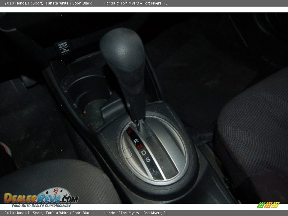 2010 Honda Fit Sport Taffeta White / Sport Black Photo #16