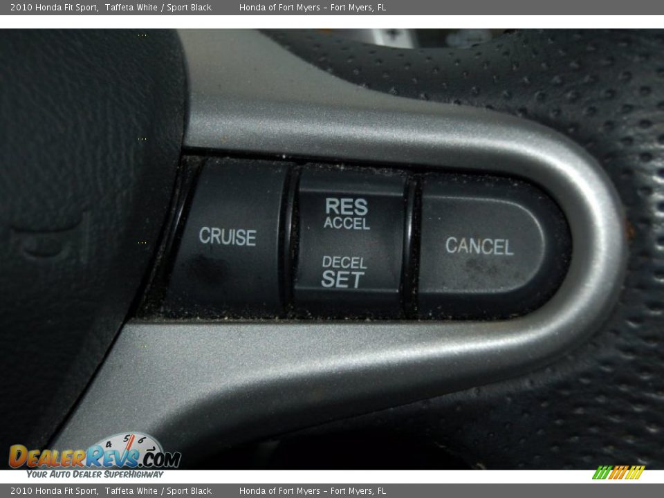 2010 Honda Fit Sport Taffeta White / Sport Black Photo #20