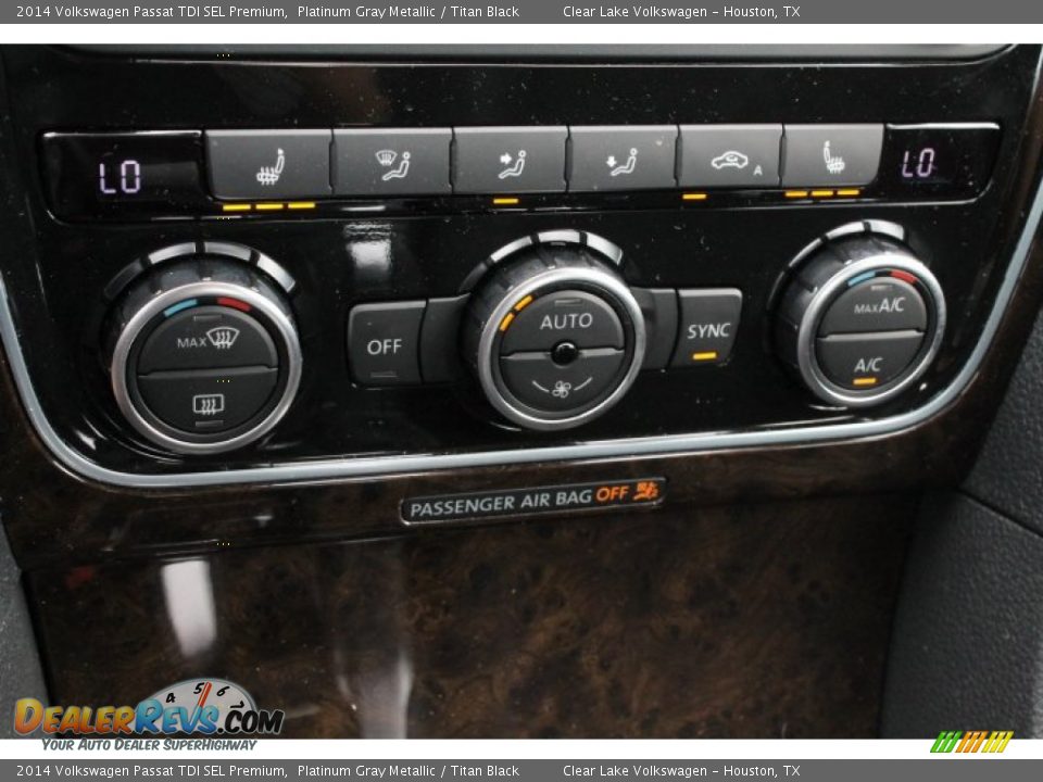 2014 Volkswagen Passat TDI SEL Premium Platinum Gray Metallic / Titan Black Photo #23