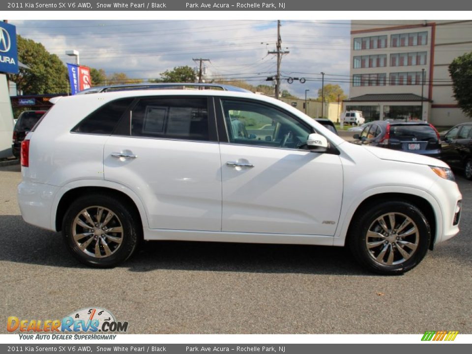 2011 Kia Sorento SX V6 AWD Snow White Pearl / Black Photo #2