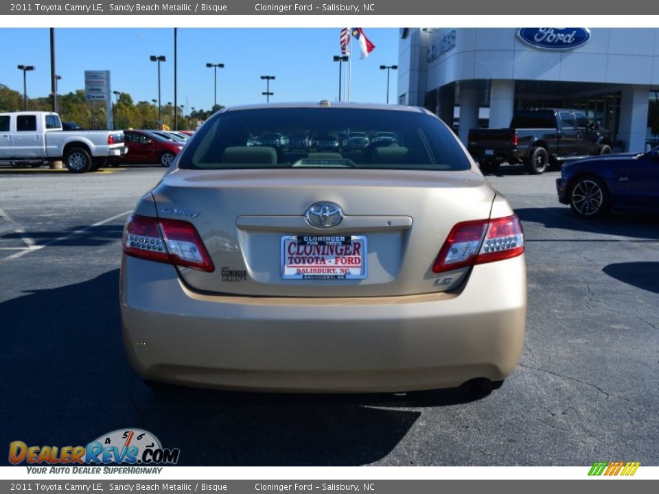 2011 Toyota Camry LE Sandy Beach Metallic / Bisque Photo #4