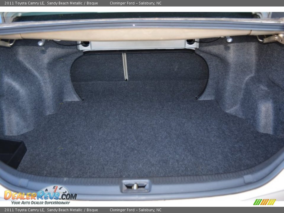 2011 Toyota Camry LE Sandy Beach Metallic / Bisque Photo #12
