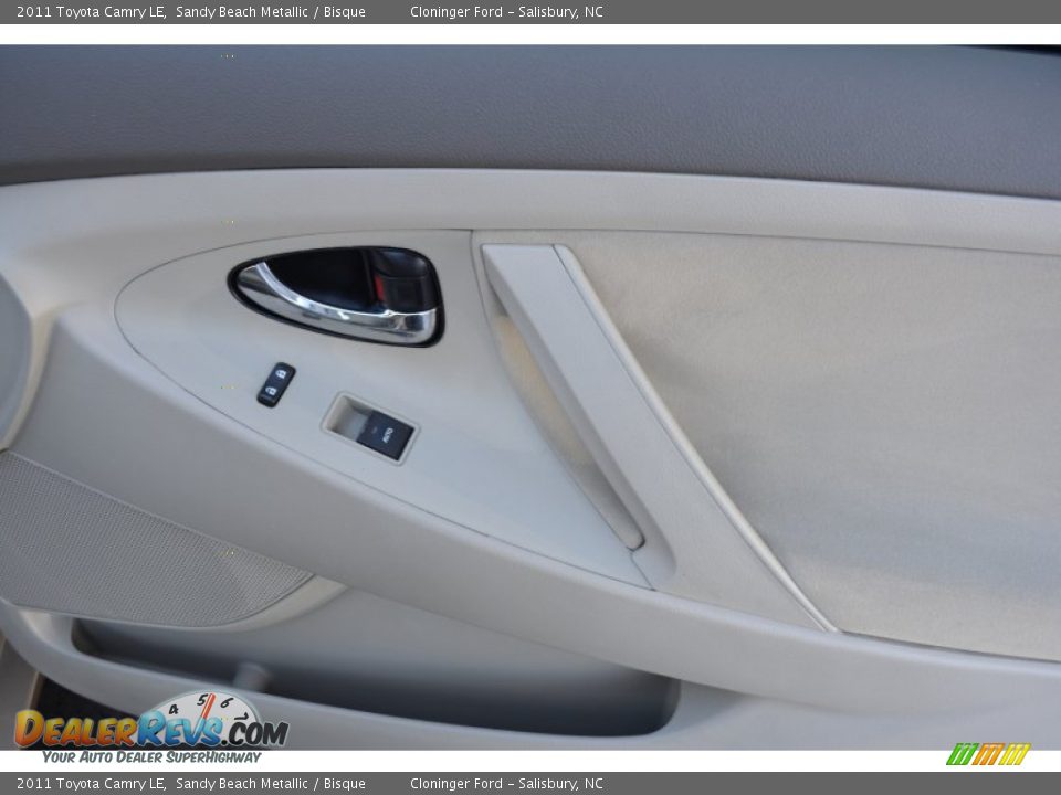 2011 Toyota Camry LE Sandy Beach Metallic / Bisque Photo #14