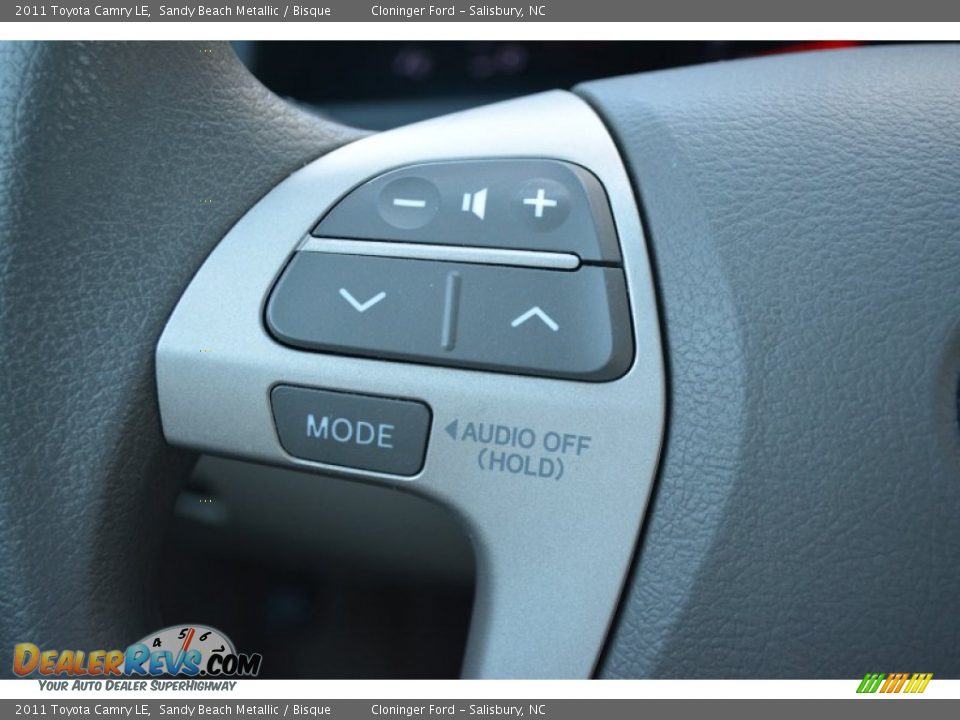 2011 Toyota Camry LE Sandy Beach Metallic / Bisque Photo #22