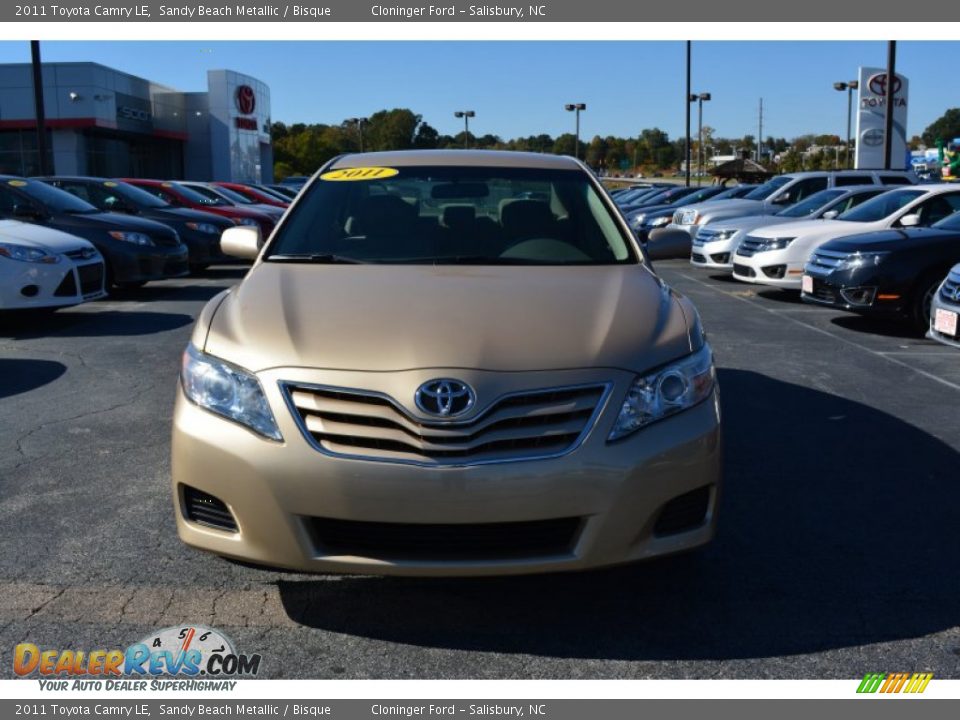2011 Toyota Camry LE Sandy Beach Metallic / Bisque Photo #28